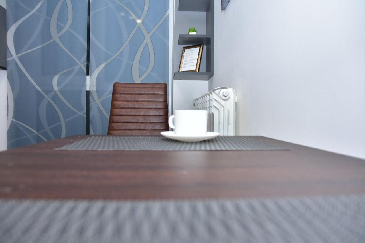 Apartament Dabe Hd 후네도아라 외부 사진