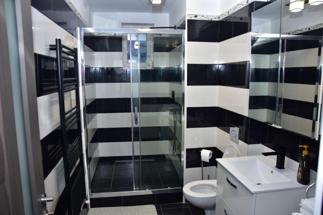 Apartament Dabe Hd 후네도아라 외부 사진