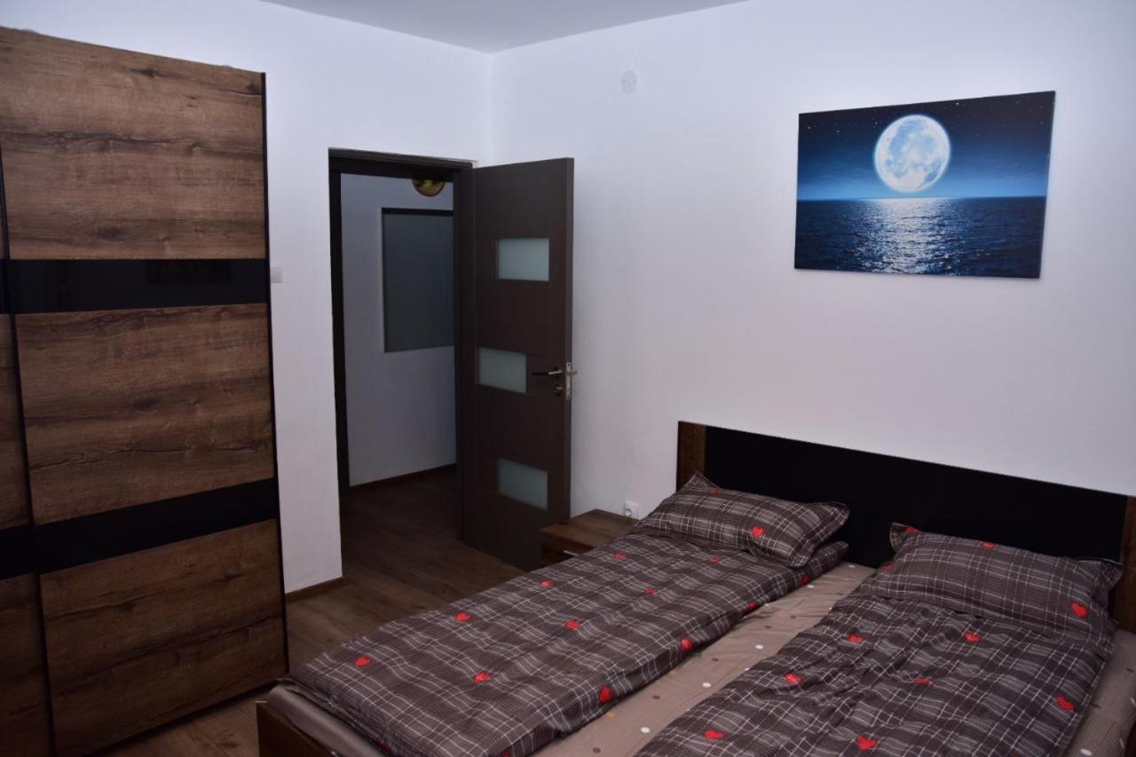 Apartament Dabe Hd 후네도아라 외부 사진