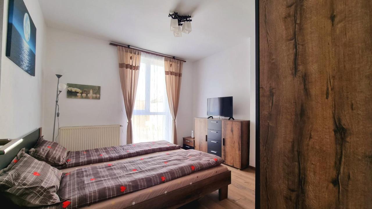 Apartament Dabe Hd 후네도아라 외부 사진