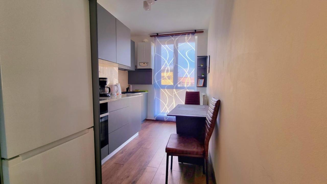 Apartament Dabe Hd 후네도아라 외부 사진